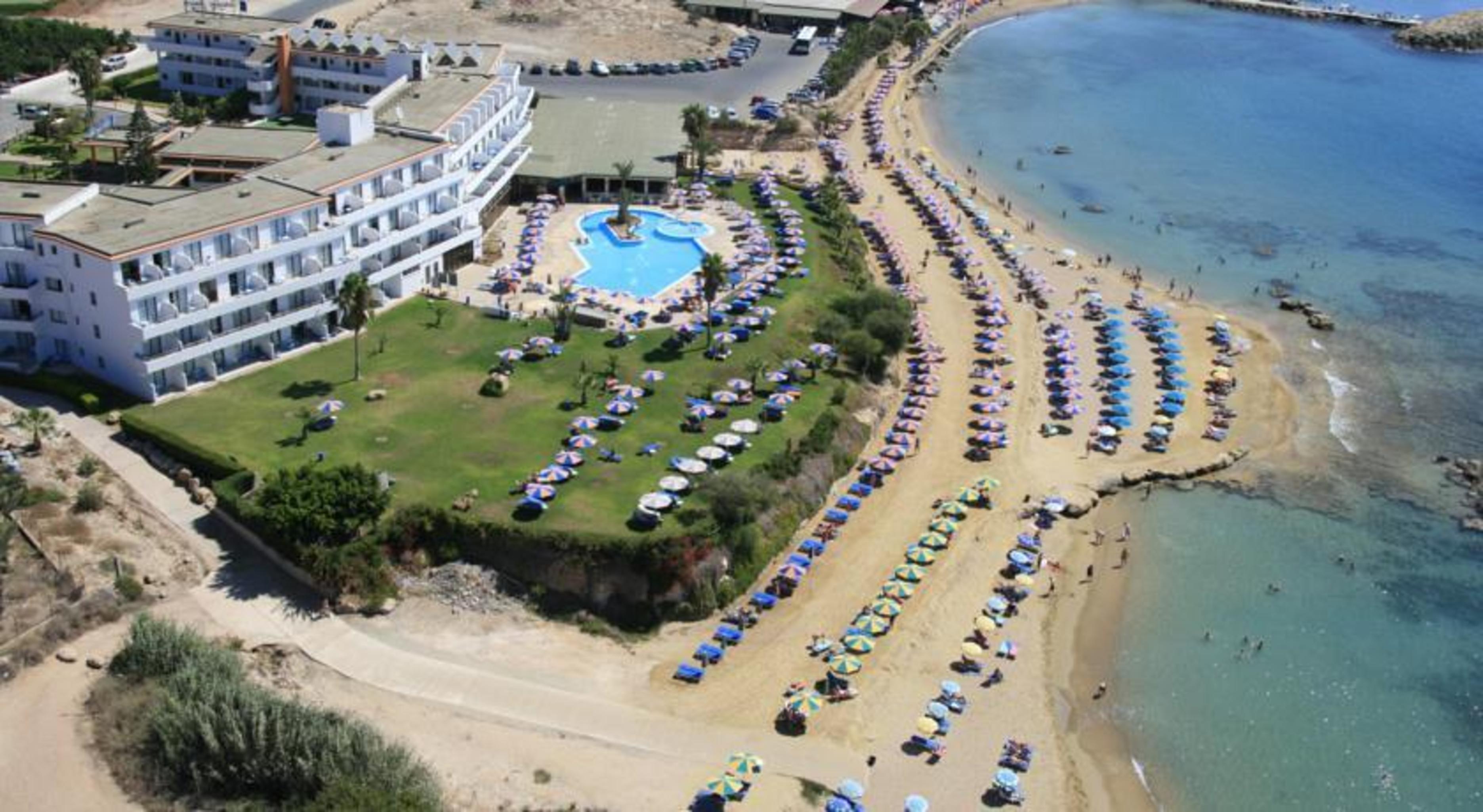 Corallia Beach Hotel Apartments Coral Bay Extérieur photo